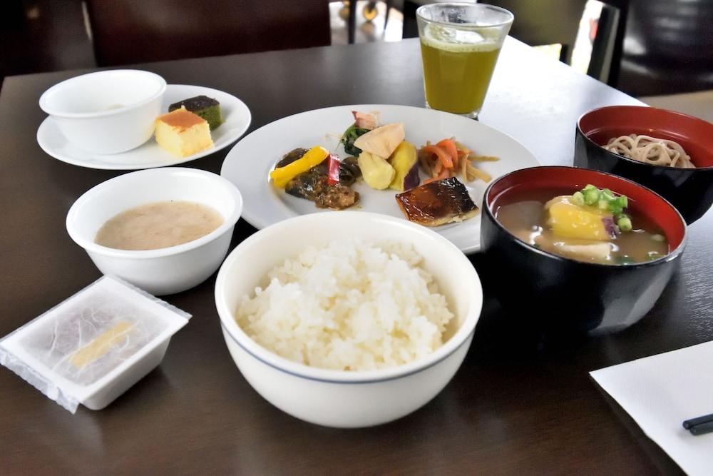 โรงแรมวิสตา โรงแรม 3*